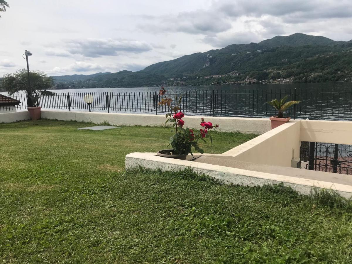 La Playa Cottage Con Spiaggia Privata Pettenasco Extérieur photo