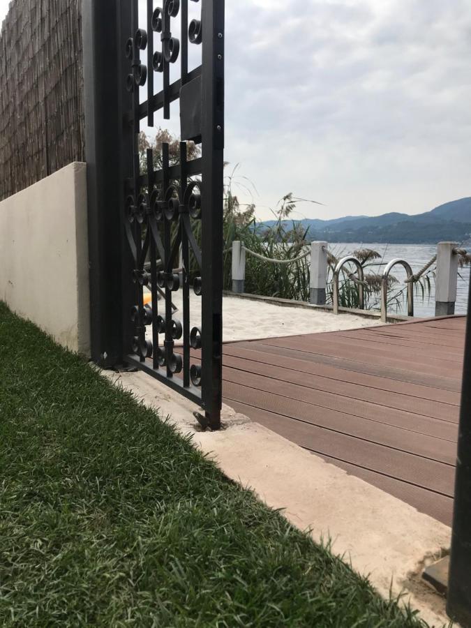 La Playa Cottage Con Spiaggia Privata Pettenasco Extérieur photo
