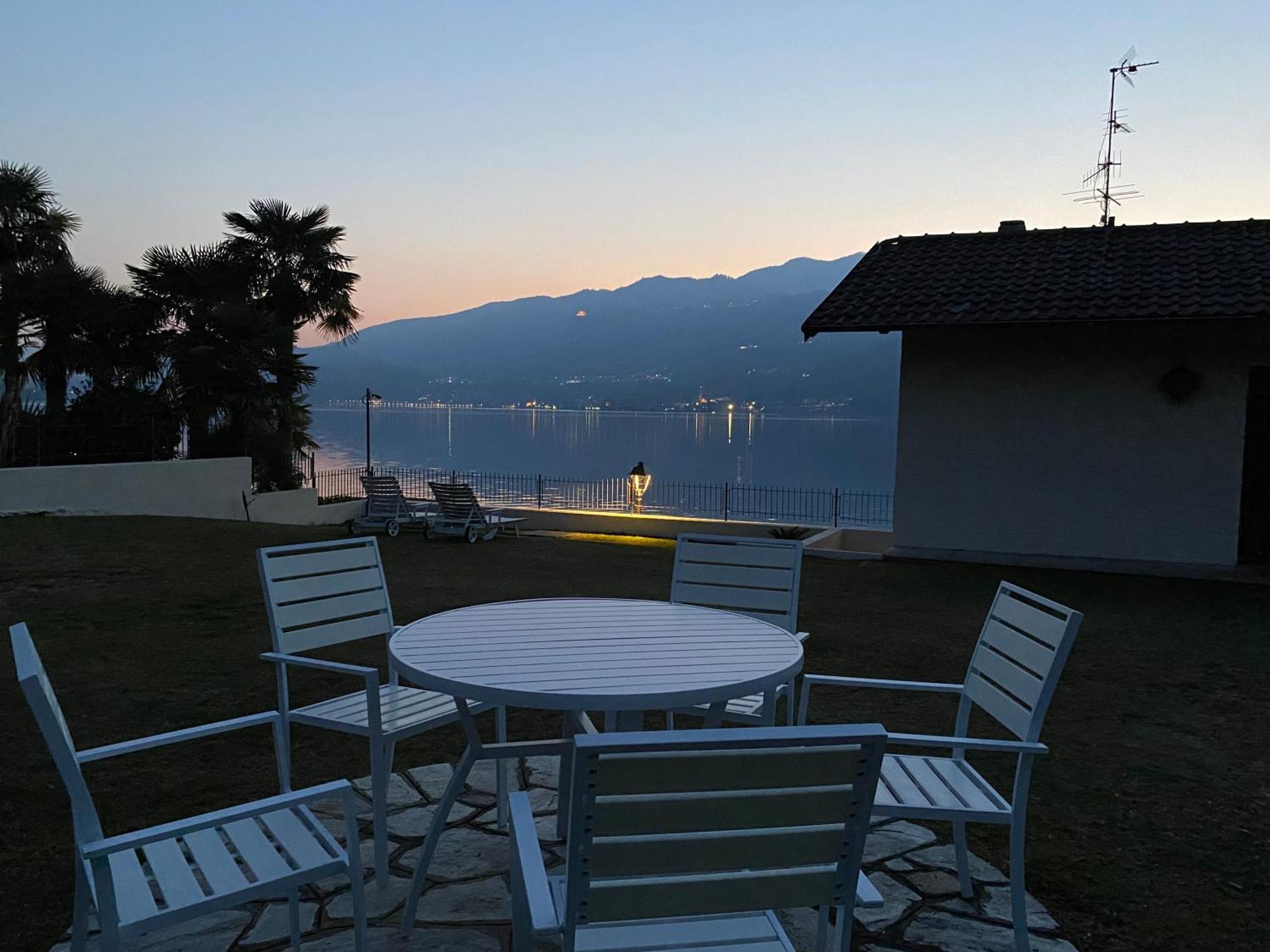 La Playa Cottage Con Spiaggia Privata Pettenasco Extérieur photo