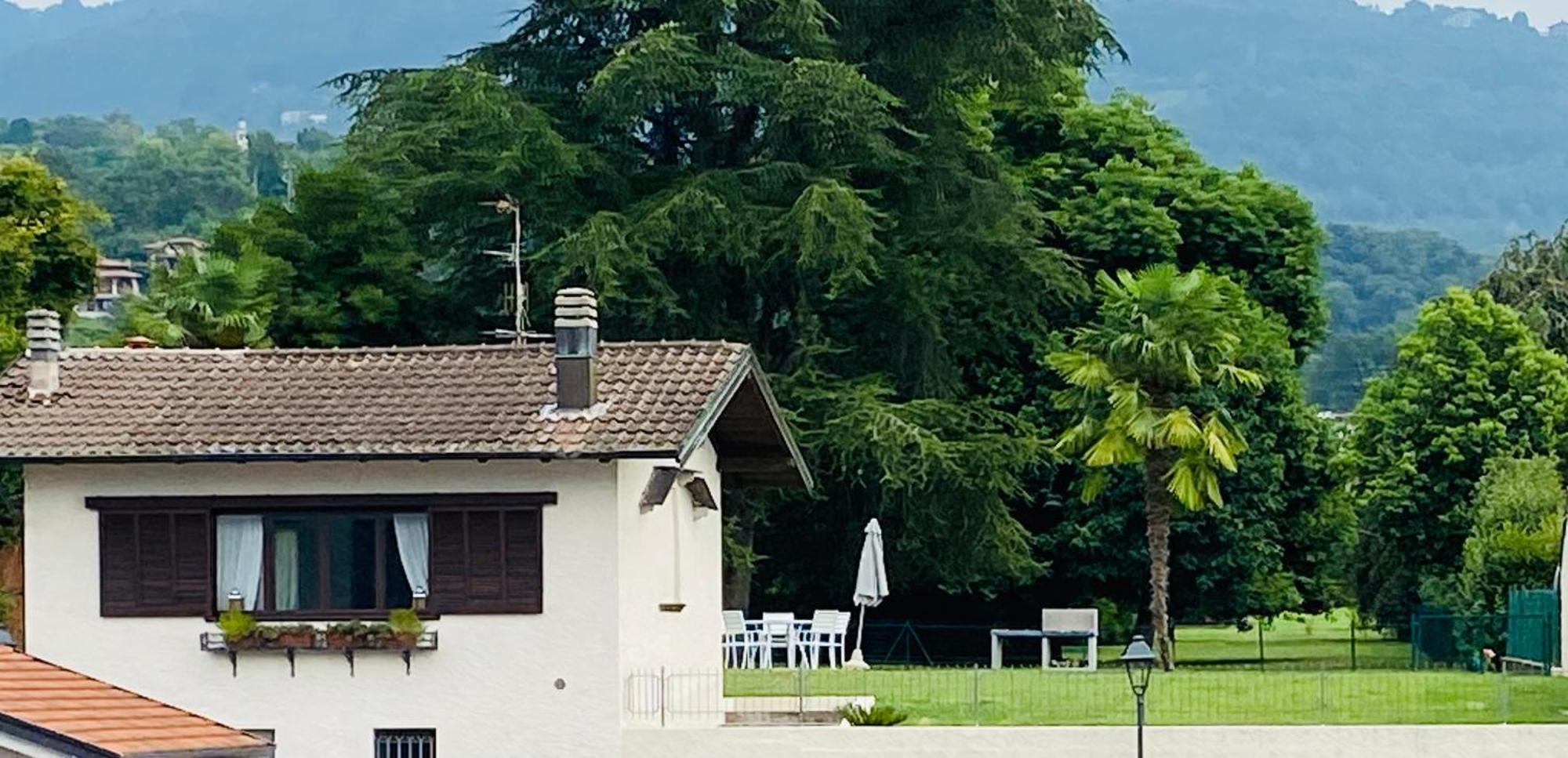 La Playa Cottage Con Spiaggia Privata Pettenasco Extérieur photo