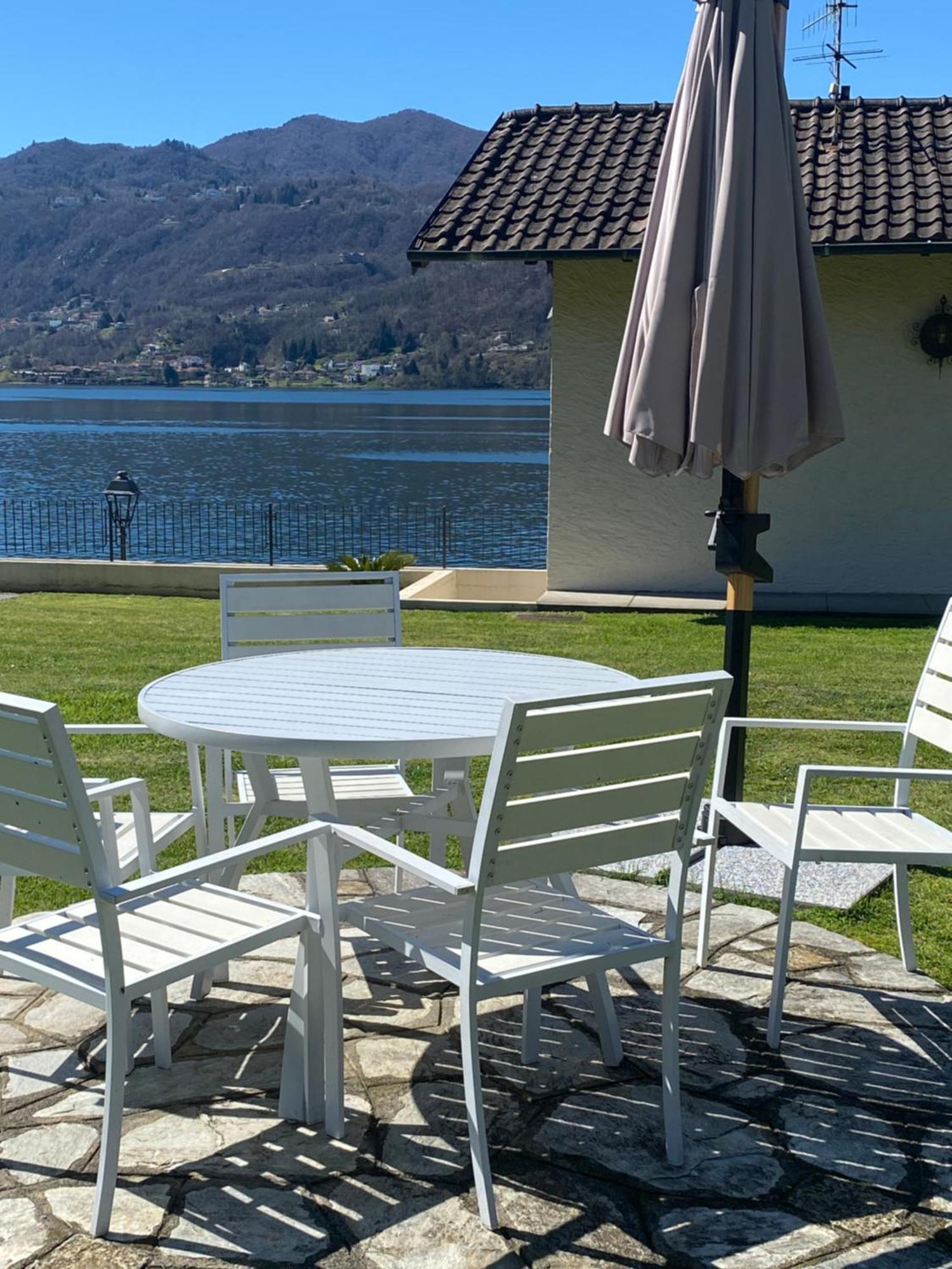 La Playa Cottage Con Spiaggia Privata Pettenasco Extérieur photo